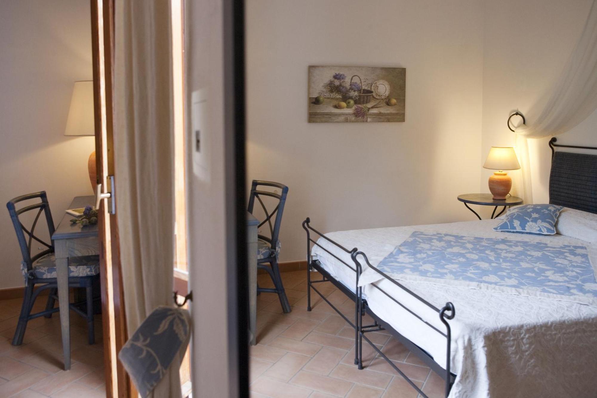 Hotel Gallo Nero SantʼAndrea Pokoj fotografie